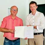 Stellvertretender Ortsbürgermeister mit Bürgermeister