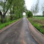 Ansicht des Wirtschafts- und Radweges bei Schleuß mit der neuen Asphaltoberfläche &copy;EGem Stadt Tangerhütte