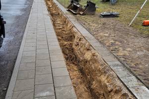 Schachtarbeiten im Rahmen der Reparatur zum Kanaleinbruch in der Otto-Nuschke-Straße &copy;EGem Stadt Tangerhütte