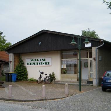 Außenaufnahme des Dorfgemeinschaftshauses in Uchtdorf