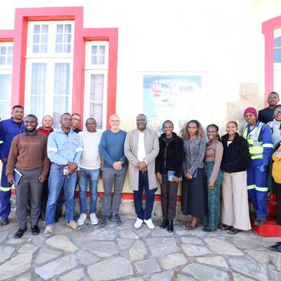 Mitarbeiter des Lüderitzer Town Council in Namibia